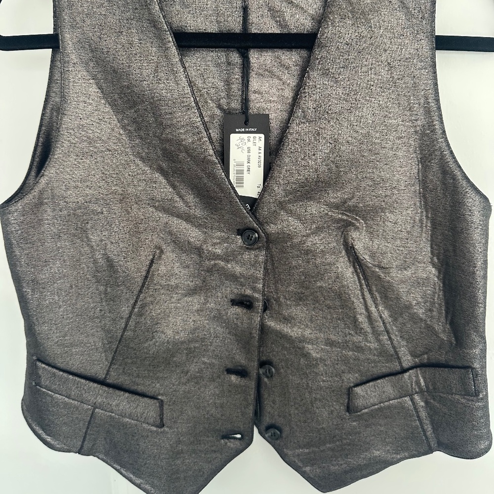 ITALIAN SET SLEEVELESS BLAZER AND PANTS